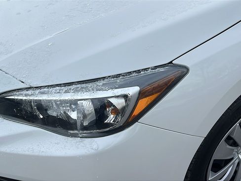 Certified 2023 Subaru Impreza 2.0i image 8