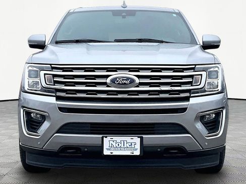 Used 2021 Ford Expedition Max Limited image 3