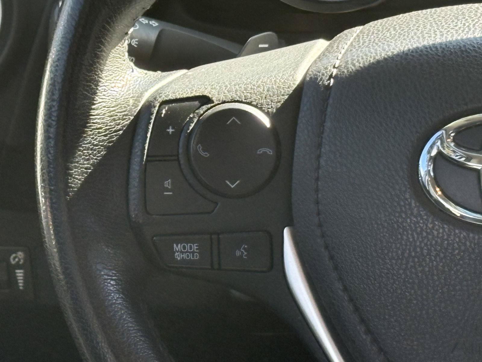 Used 2019 Toyota Corolla SE FWD image 8