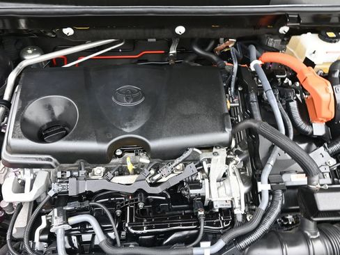 Used 2019 Toyota RAV4 Limited image 24