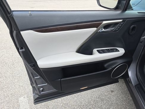 Certified 2022 Lexus RX 350 FWD w/ Premium Package image 16