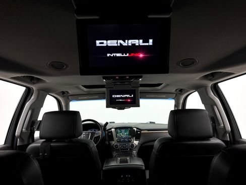 Used 2020 GMC Yukon XL Denali w/ Open Road Package image 29