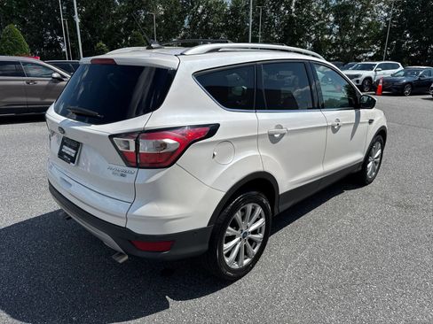 Used 2018 Ford Escape Titanium AWD/4WD image 7
