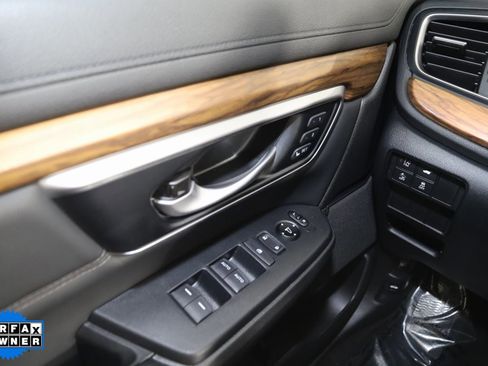 Used 2022 Honda CR-V Touring image 41