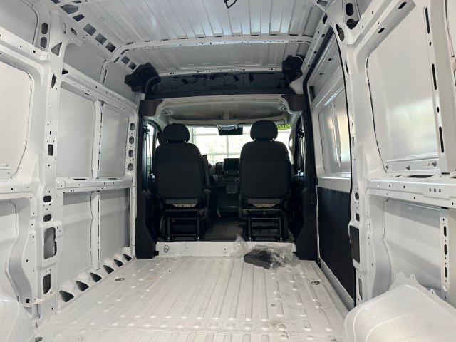 Used 2026 RAM ProMaster 1500 w/ Premium Convenience Group FWD image 18