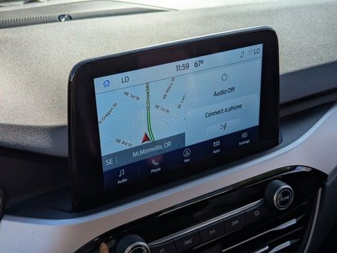 Used 2022 Ford Escape SEL w/ Technology Package image 18