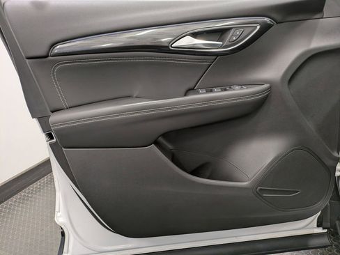 Used 2021 Buick Envision Preferred AWD/4WD image 8