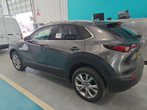 Used 2021 MAZDA CX-30 FWD 2.5 S w/ Premium Package image 2