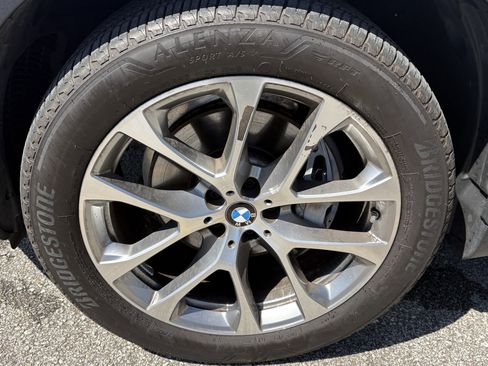 Certified 2025 BMW X5 xDrive40i w/ Climate Comfort Package AWD/4WD image 12