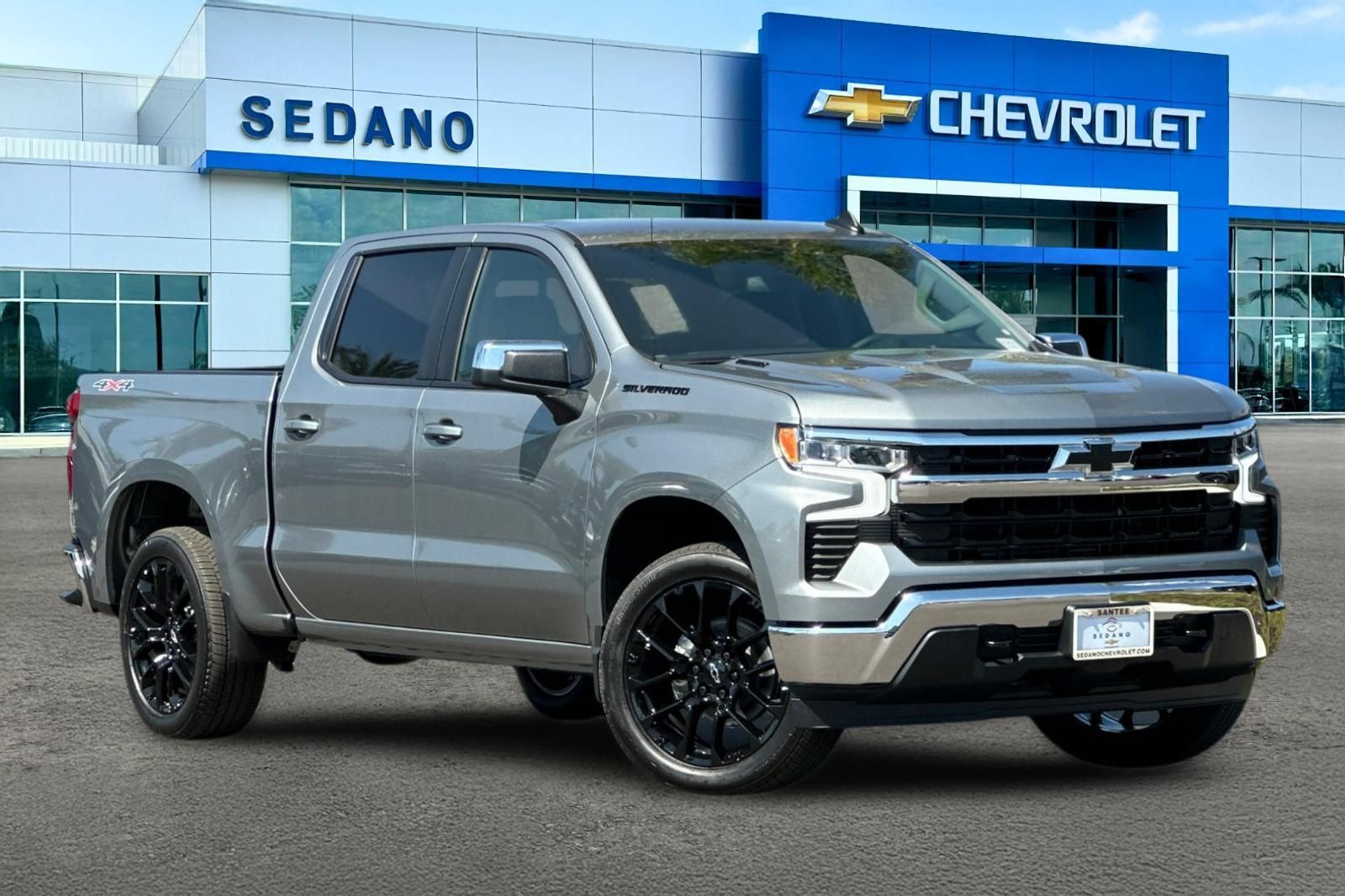 New 2026 Chevrolet Silverado 1500 LT w/ Leather Package AWD/4WD image 2