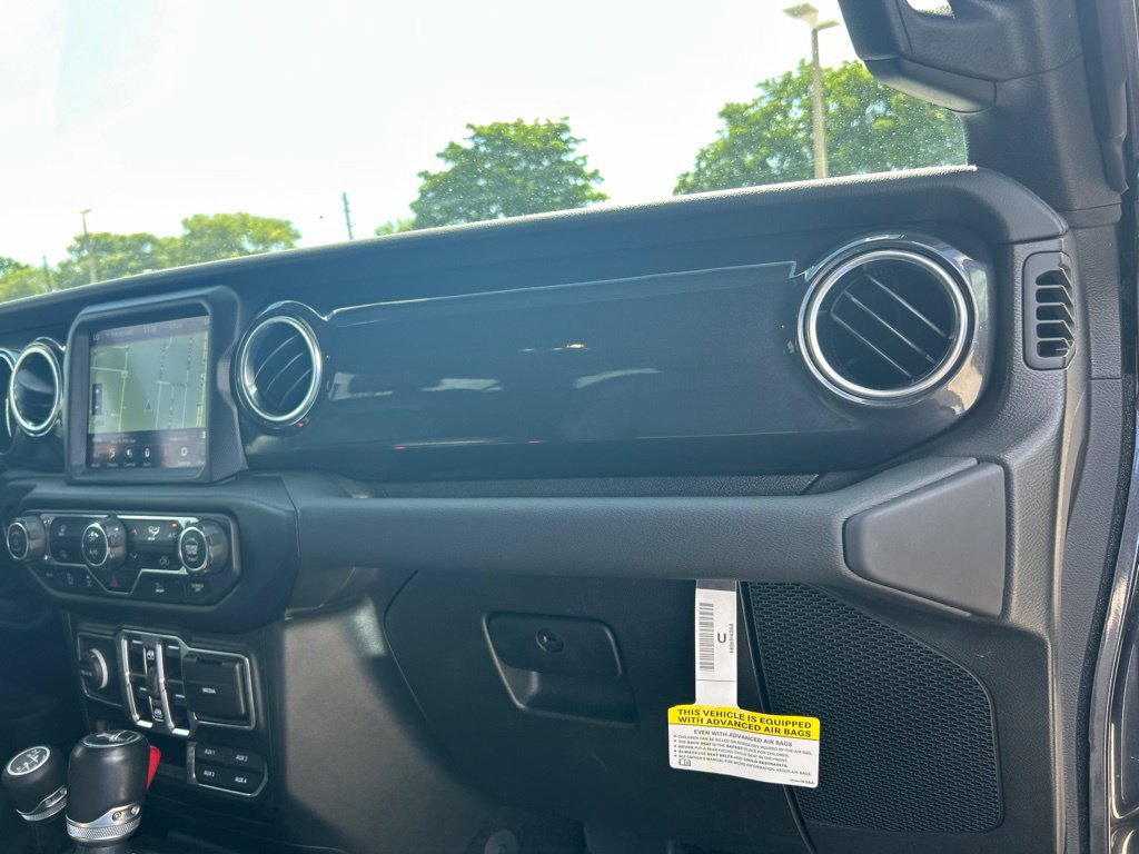 Used 2021 Jeep Wrangler Unlimited Sahara AWD/4WD image 26