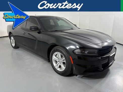 Used 2023 Dodge Charger SXT RWD image 1