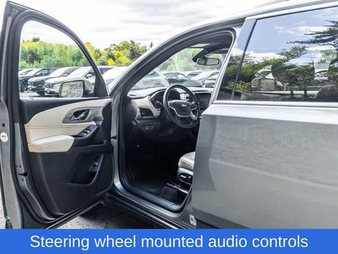 Used 2022 Chevrolet Traverse LT w/ LPO, Cargo Package AWD/4WD image 27