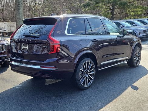 New 2026 Volvo XC90 B6 Plus w/ Protection Package Premier image 2