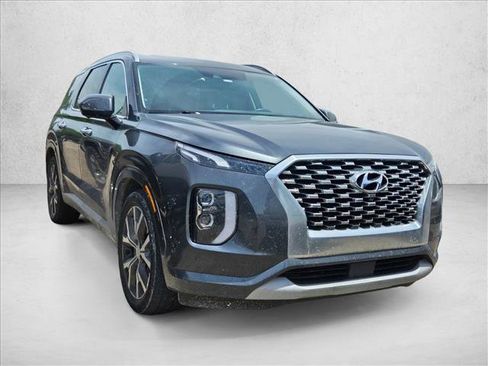 Used 2022 Hyundai Palisade Limited w/ Cargo Package AWD/4WD image 2
