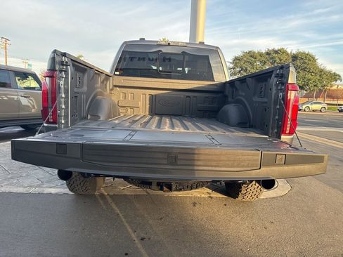 Used 2025 Ford F150 Raptor image 7