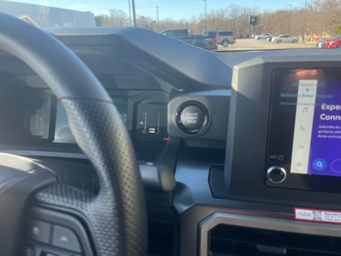 Certified 2025 Toyota Tacoma SR5 image 33