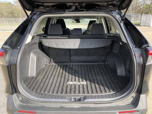 Used 2024 Toyota RAV4 LE image 34