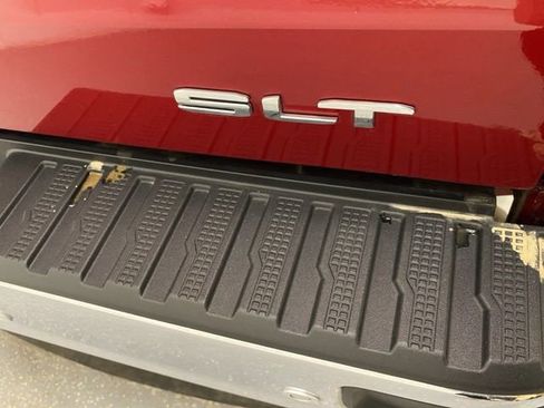 Used 2024 GMC Sierra 1500 SLT w/ SLT Convenience Package image 30