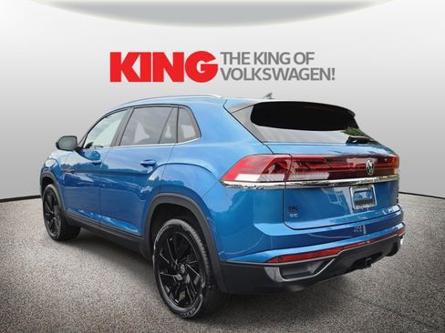 Certified 2024 Volkswagen Atlas Cross Sport SE w/ Black Wheel Package AWD/4WD image 6