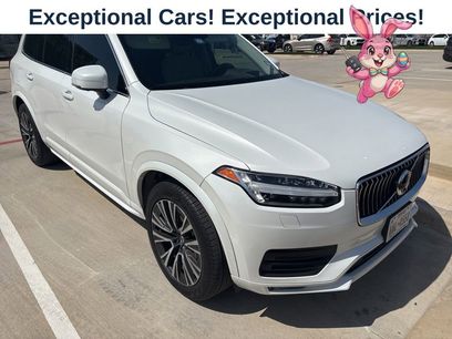 Used 2022 Volvo XC90 T5 Momentum w/ Advanced Package