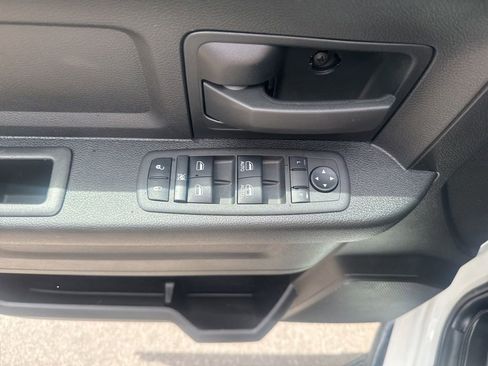 Used 2022 RAM 2500 Tradesman AWD/4WD image 31