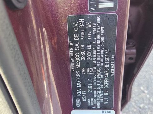 Used 2017 Kia Forte LX FWD image 6