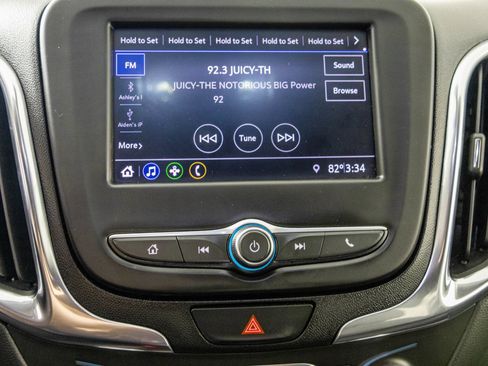 Used 2021 Chevrolet Equinox LT w/ LPO, Cargo Package AWD/4WD image 23
