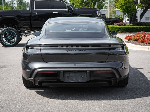 Used 2022 Porsche Taycan Turbo S AWD/4WD image 9
