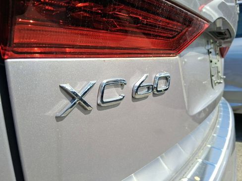 New 2026 Volvo XC60 B5 Plus w/ Protection Package Premier AWD/4WD image 7