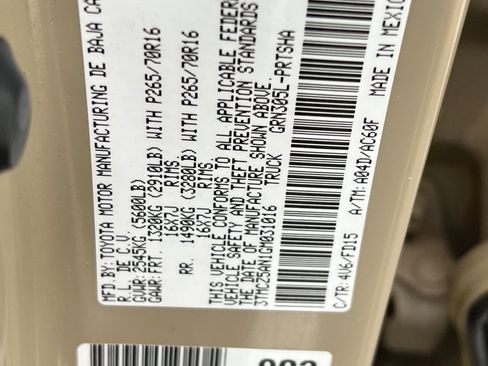 Used 2016 Toyota Tacoma TRD Off-Road image 31