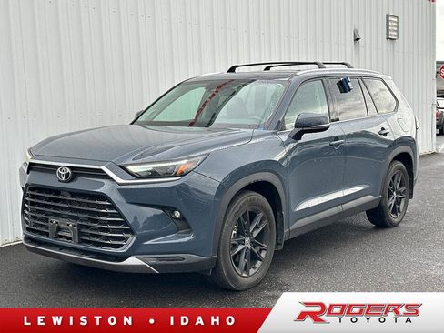 Used 2024 Toyota Grand Highlander AWD image 1