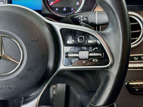 Used 2021 Mercedes-Benz GLC 300 image 16