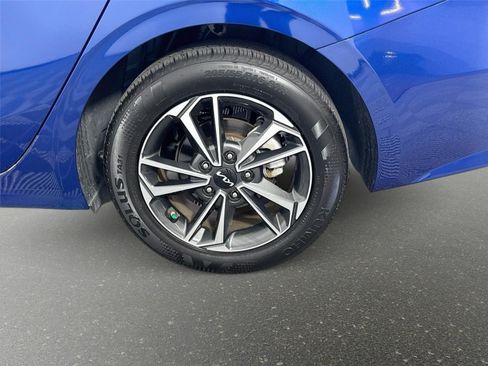 Certified 2024 Kia Forte LXS w/ LXS Technology Package FWD image 28