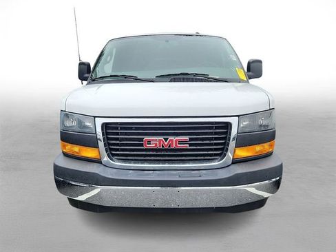Used 2023 GMC Savana 2500 w/ Driver Convenience Package image 2