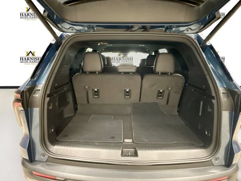 New 2026 Chevrolet Traverse LT w/ Driver Confidence Package AWD/4WD image 29