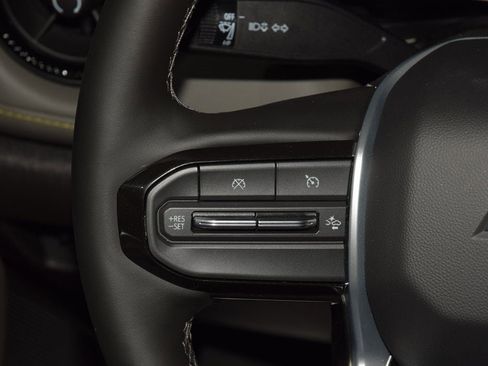 New 2026 Chevrolet Colorado ZR2 w/ Technology Package image 37