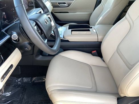 Certified 2026 INFINITI QX80 Pure w/ Cargo Package AWD/4WD image 28