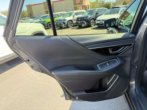 Used 2021 Subaru Outback Limited AWD/4WD image 16