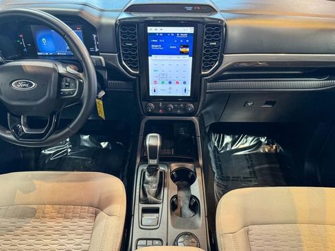 Used 2024 Ford Ranger XLT w/ Trailer Tow Package image 29