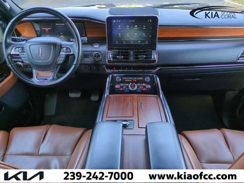 Used 2018 Lincoln Navigator Reserve w/ Technology Package image 14