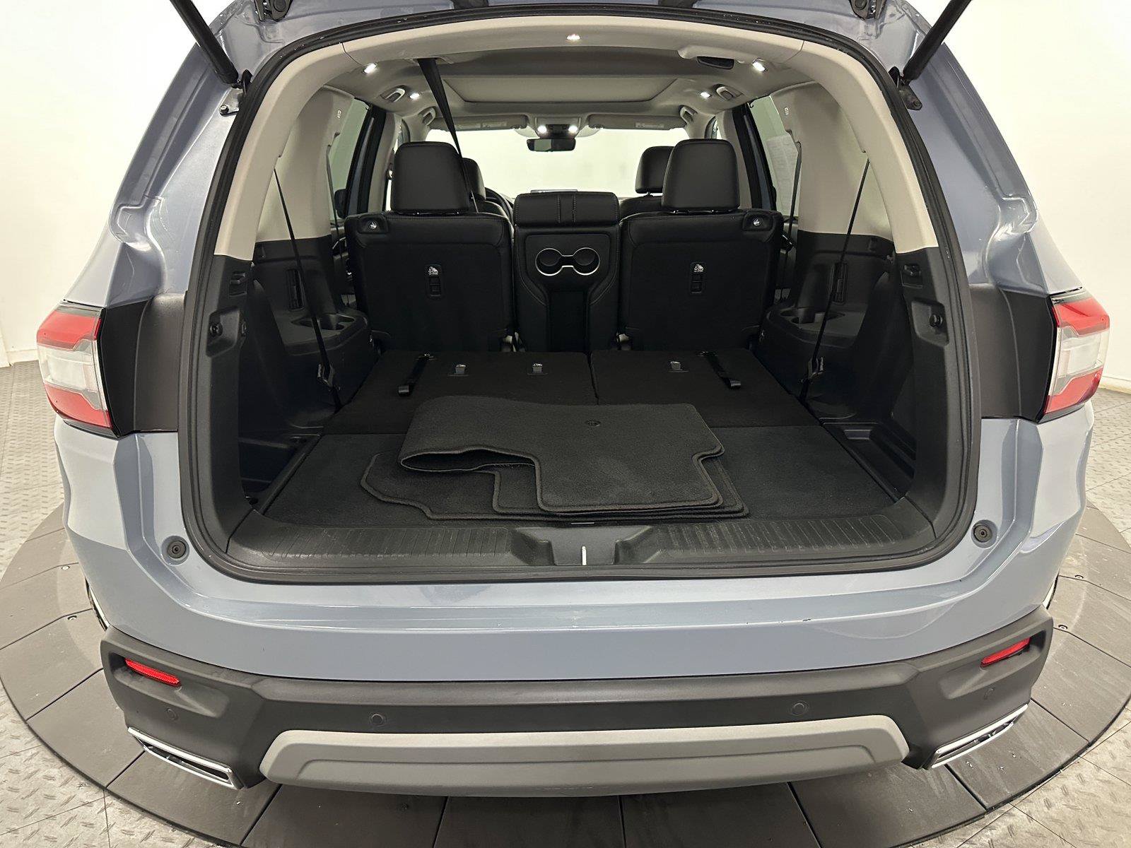Certified 2024 Honda Pilot Touring image 33