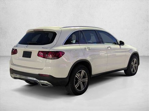 Certified 2020 Mercedes-Benz GLC 300 4MATIC image 5