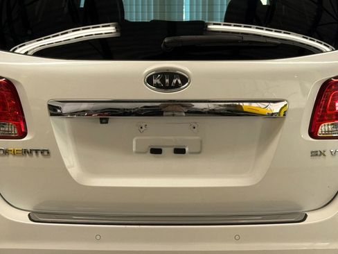 Used 2012 Kia Sorento SX w/ SX Premium Pkg image 11