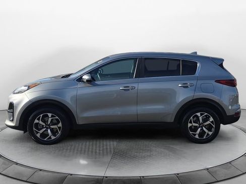 Used 2020 Kia Sportage LX w/ LX Popular Package image 2