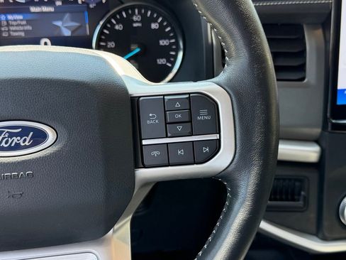 Used 2024 Ford Expedition Max XLT AWD/4WD image 17