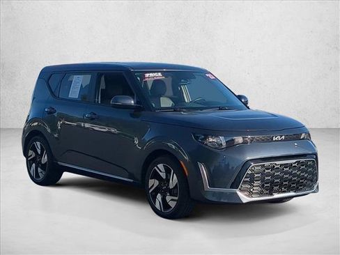 Used 2023 Kia Soul GT-Line FWD image 3