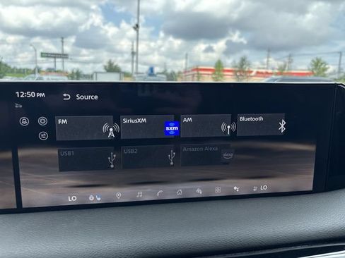 Certified 2025 Nissan Armada Platinum AWD/4WD image 16