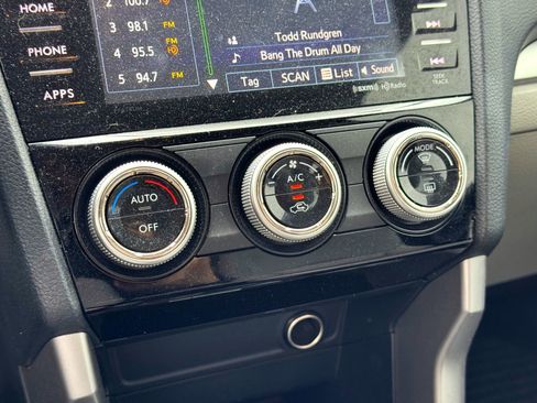 Used 2018 Subaru Forester 2.5i Premium image 27