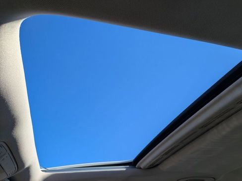 Used 2021 Mercedes-Benz C 300 Sedan image 13